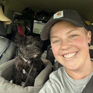 Meet your Posher, Brooke